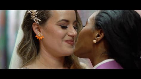interracial lesbian webcam